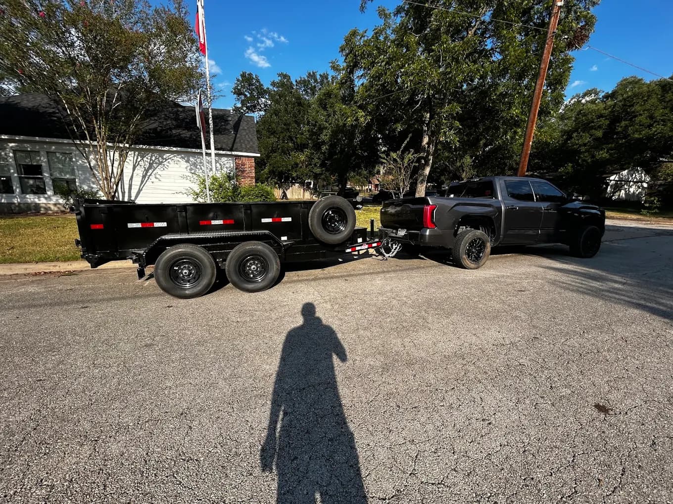 Mi Familia Lawn truck and trailer ready for service